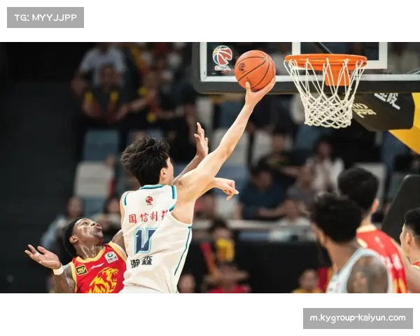 江苏队防守反击战术：年轻球员体能优势如何转化为快攻得分